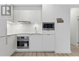 7 Golden Lion Heights, Toronto, ON M2M0C1 Photo 17