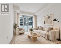 7 Golden Lion Heights, Toronto, ON M2M0C1 Photo 7
