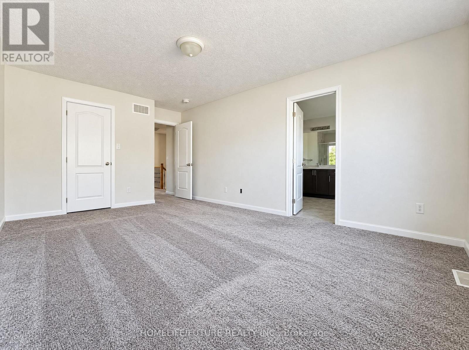 81 Hurst Drive, Ajax, ON photo 11