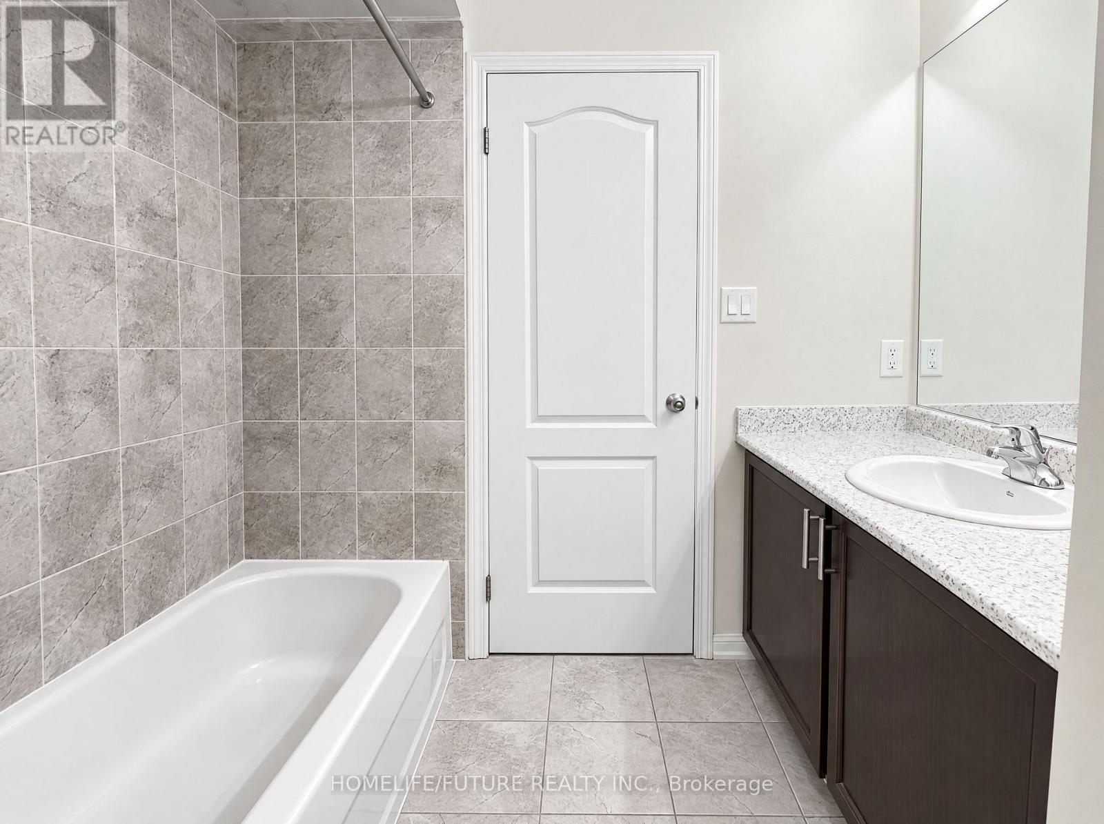 81 Hurst Drive, Ajax, ON photo 9