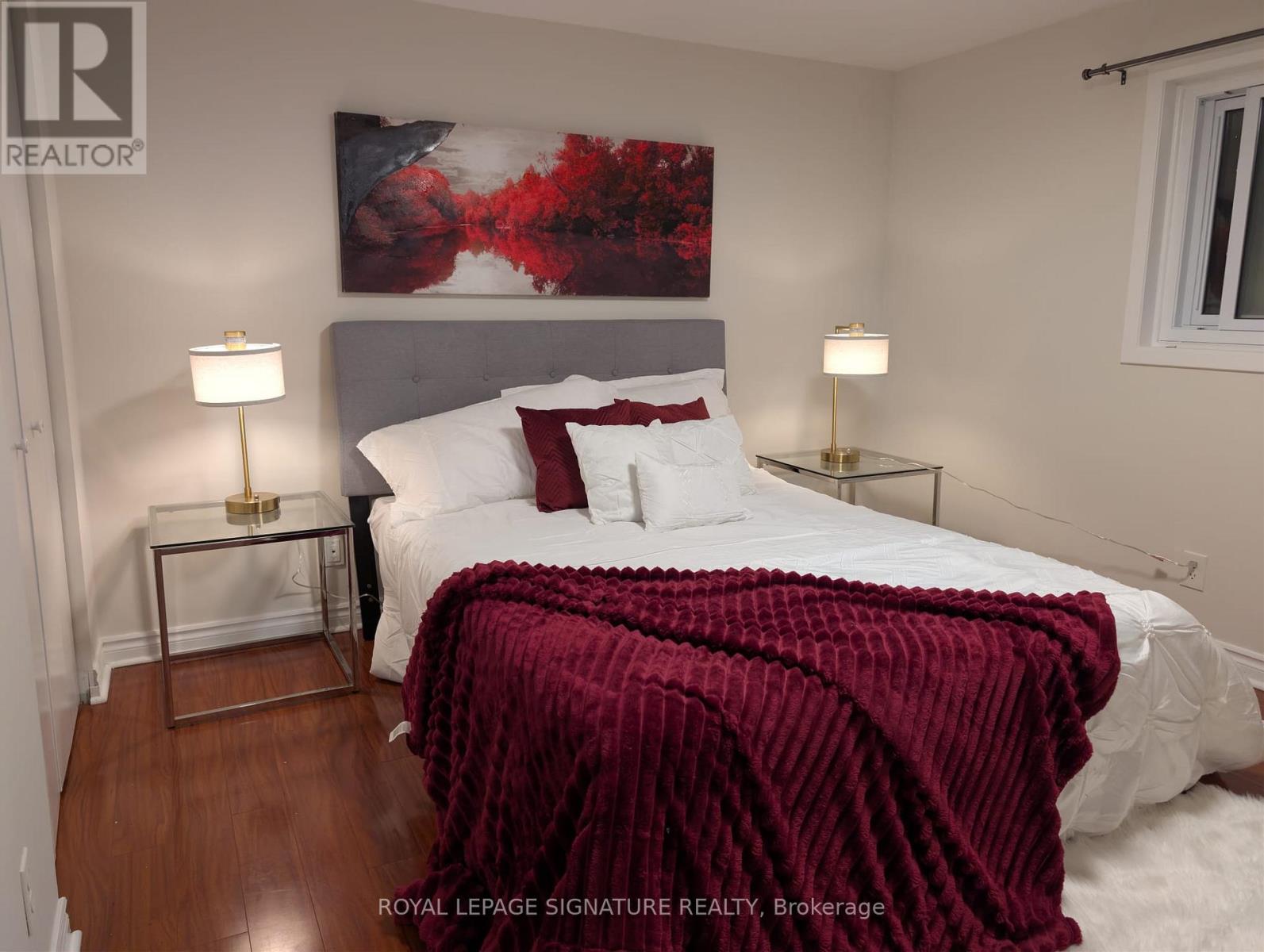 19 Starlake Drive, Toronto, ON photo 11