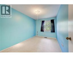 124 Queensway Drive, St  Jacobs, ON N0B2N0 Photo 17