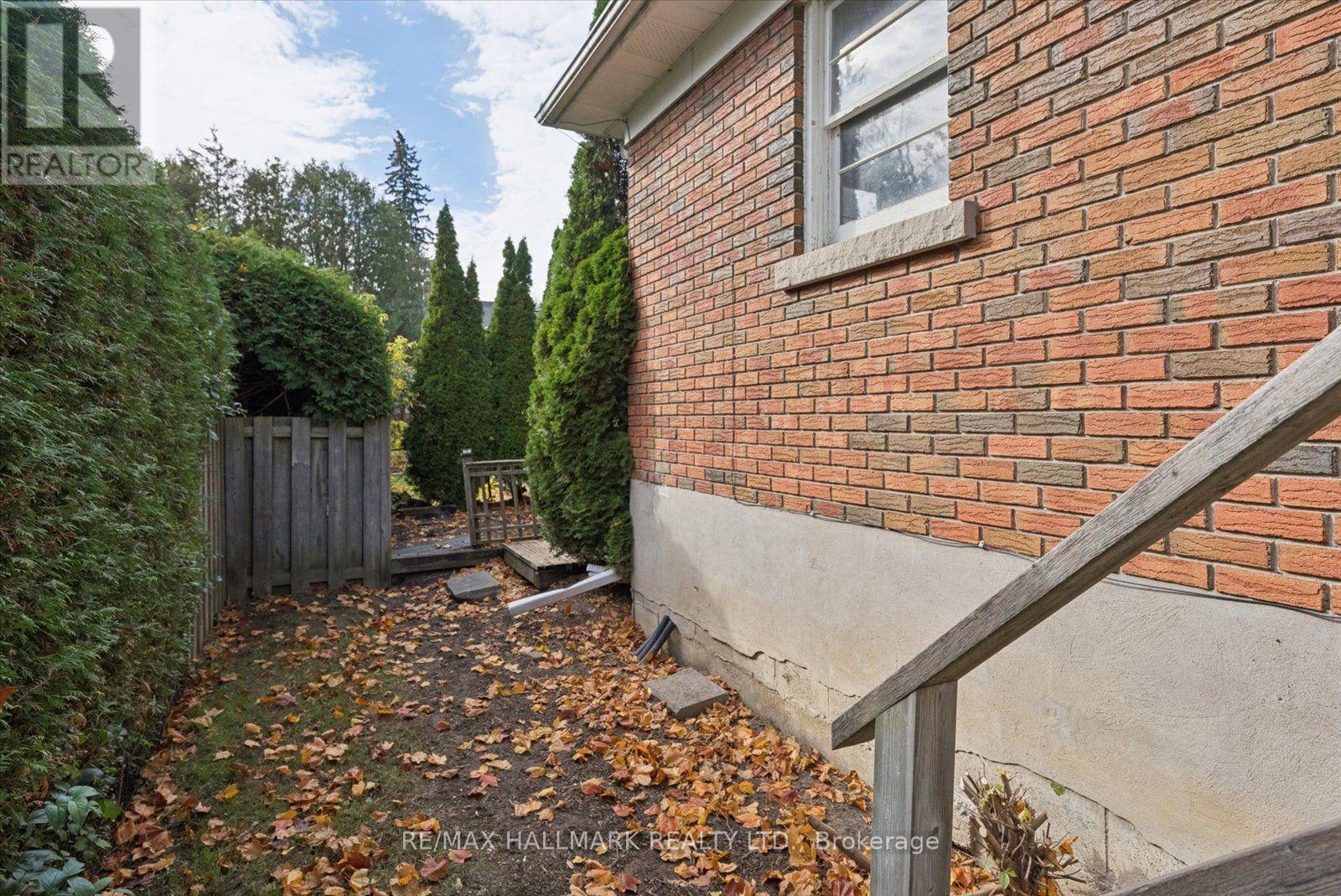 252 Harold Avenue, Whitchurch-Stouffville, ON photo 42