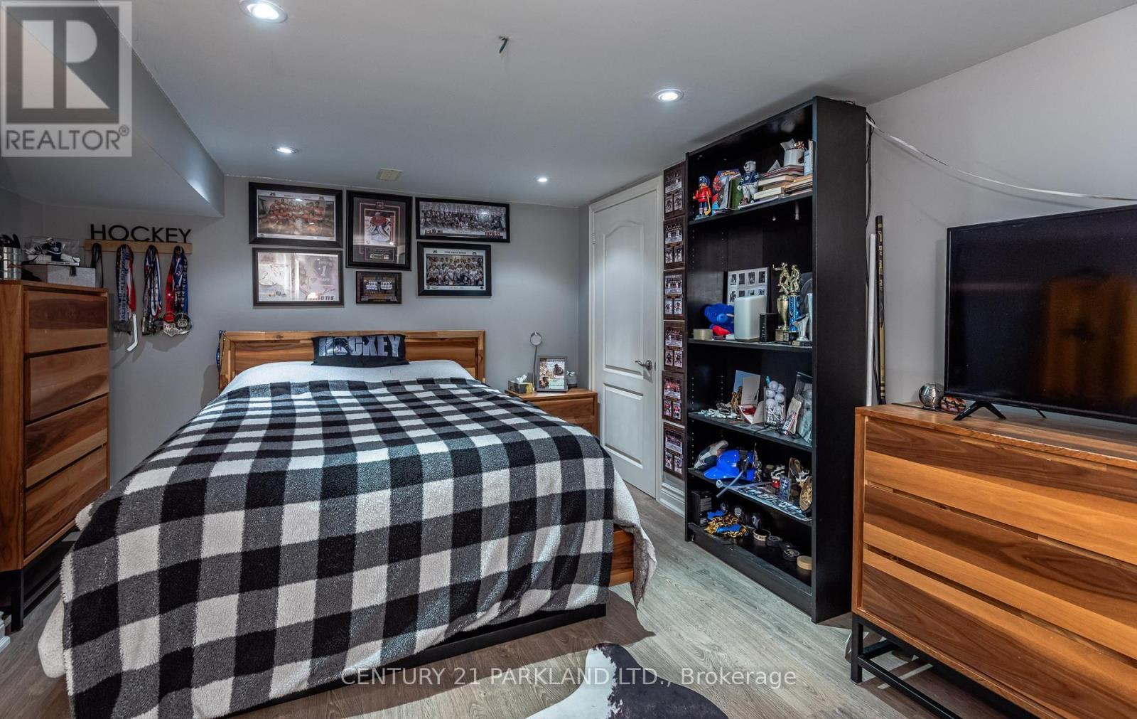 164 Carlyle Crescent, Aurora, ON photo 42