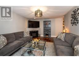 164 Carlyle Crescent, Aurora, ON L4G6P8 Photo 10