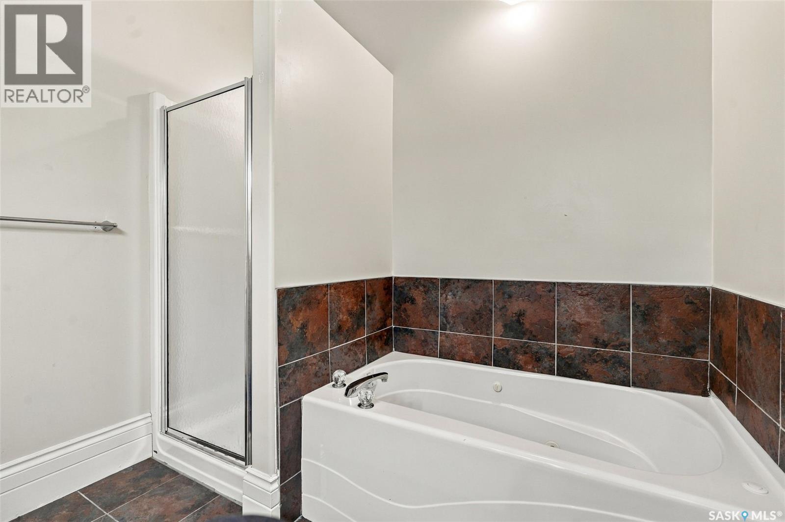 2 563 5th AVENUE N, Saskatoon — photo 31
