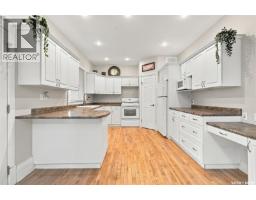 Storage - 2 563 5th Avenue N, Saskatoon, SK S7K2R1 Photo 14