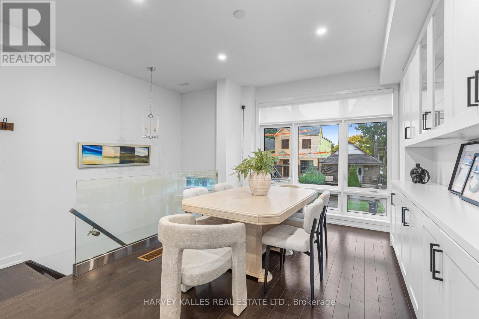 609A Harvie Avenue, Toronto, ON photo 4