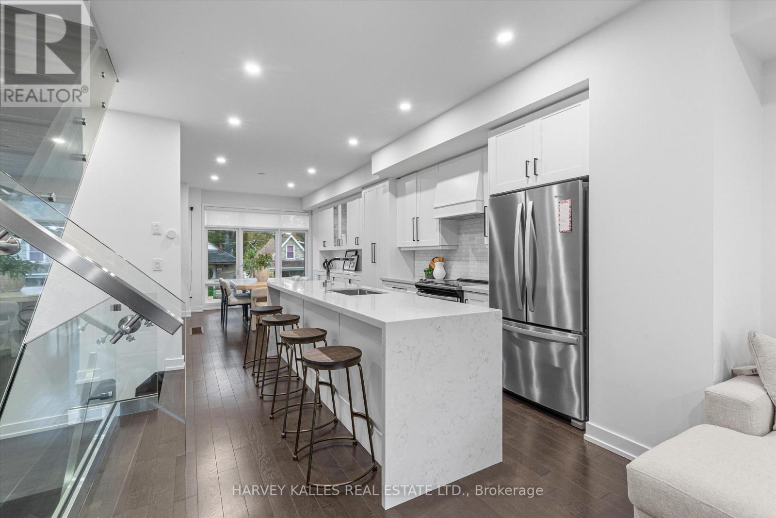 609A Harvie Avenue, Toronto, ON photo 9