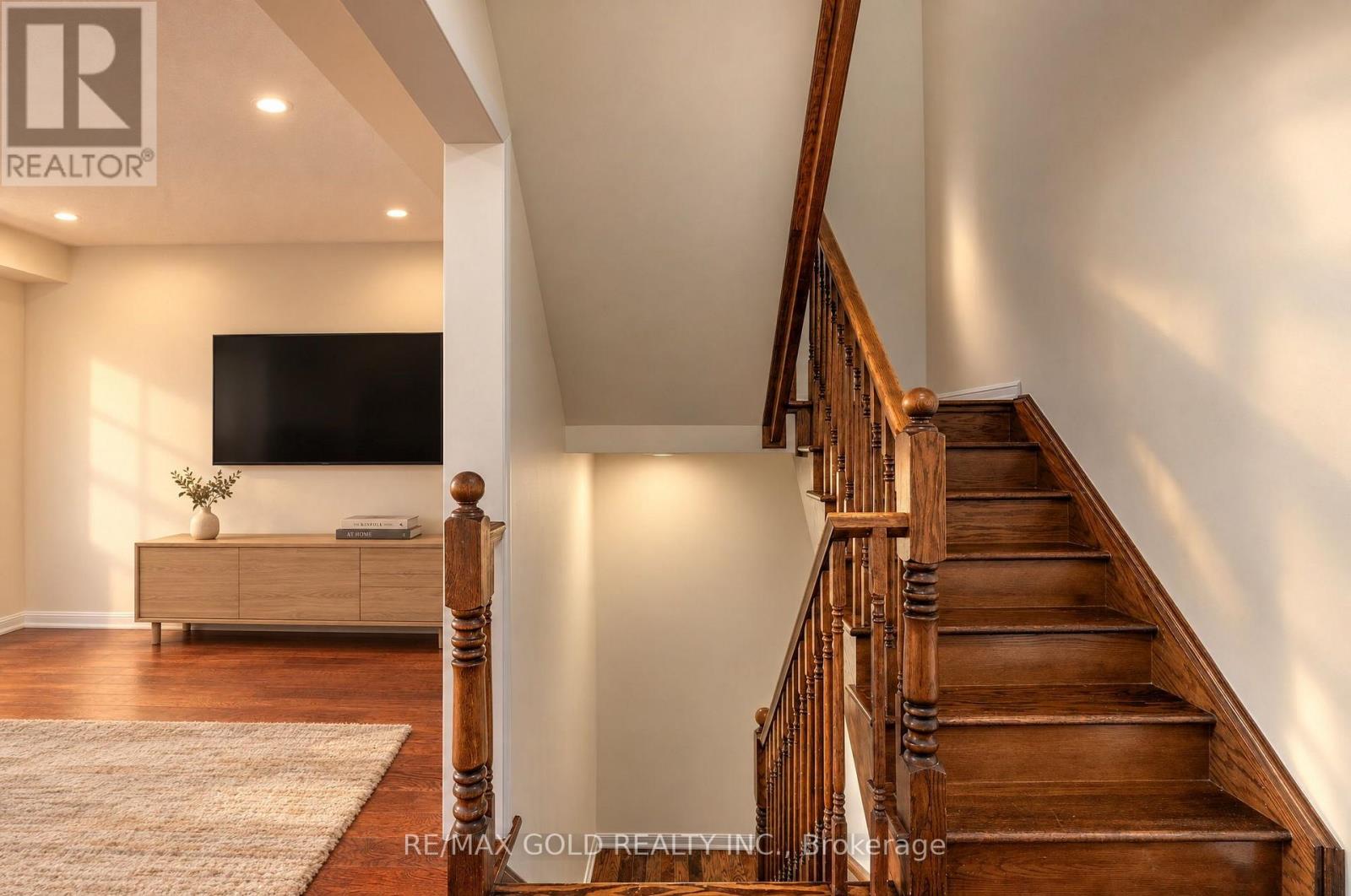 14 Memory Lane, Brampton, ON photo 12