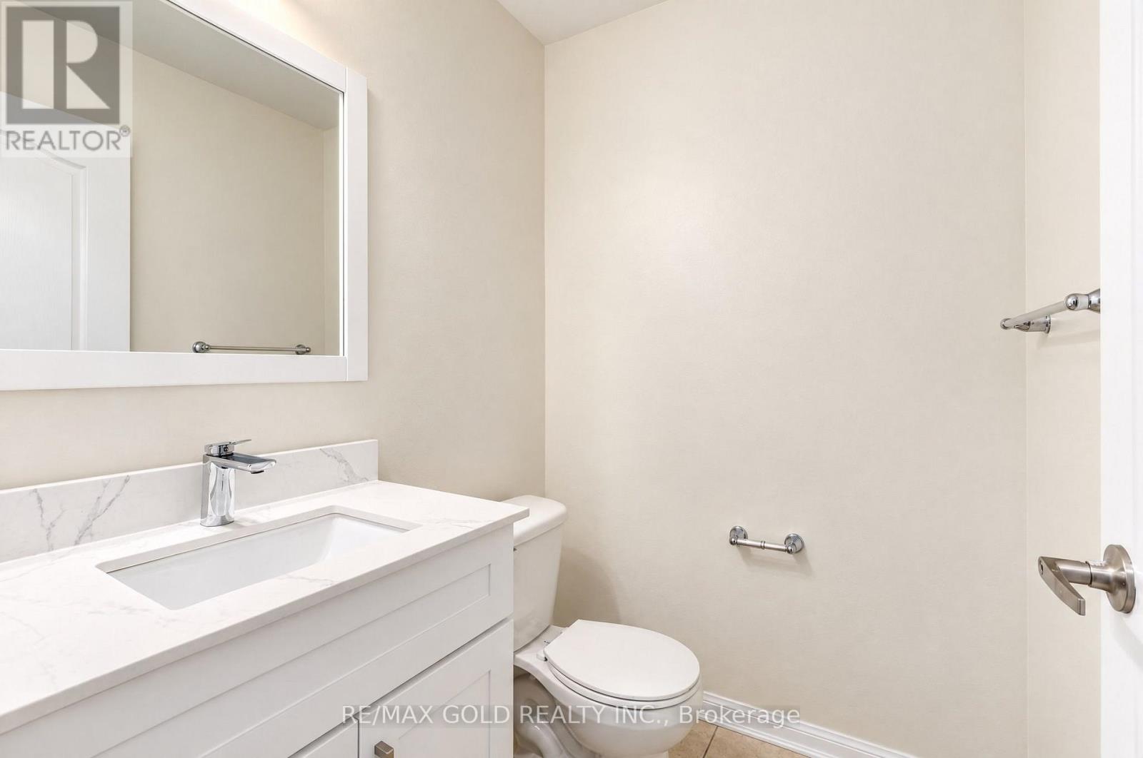 14 Memory Lane, Brampton, ON photo 16