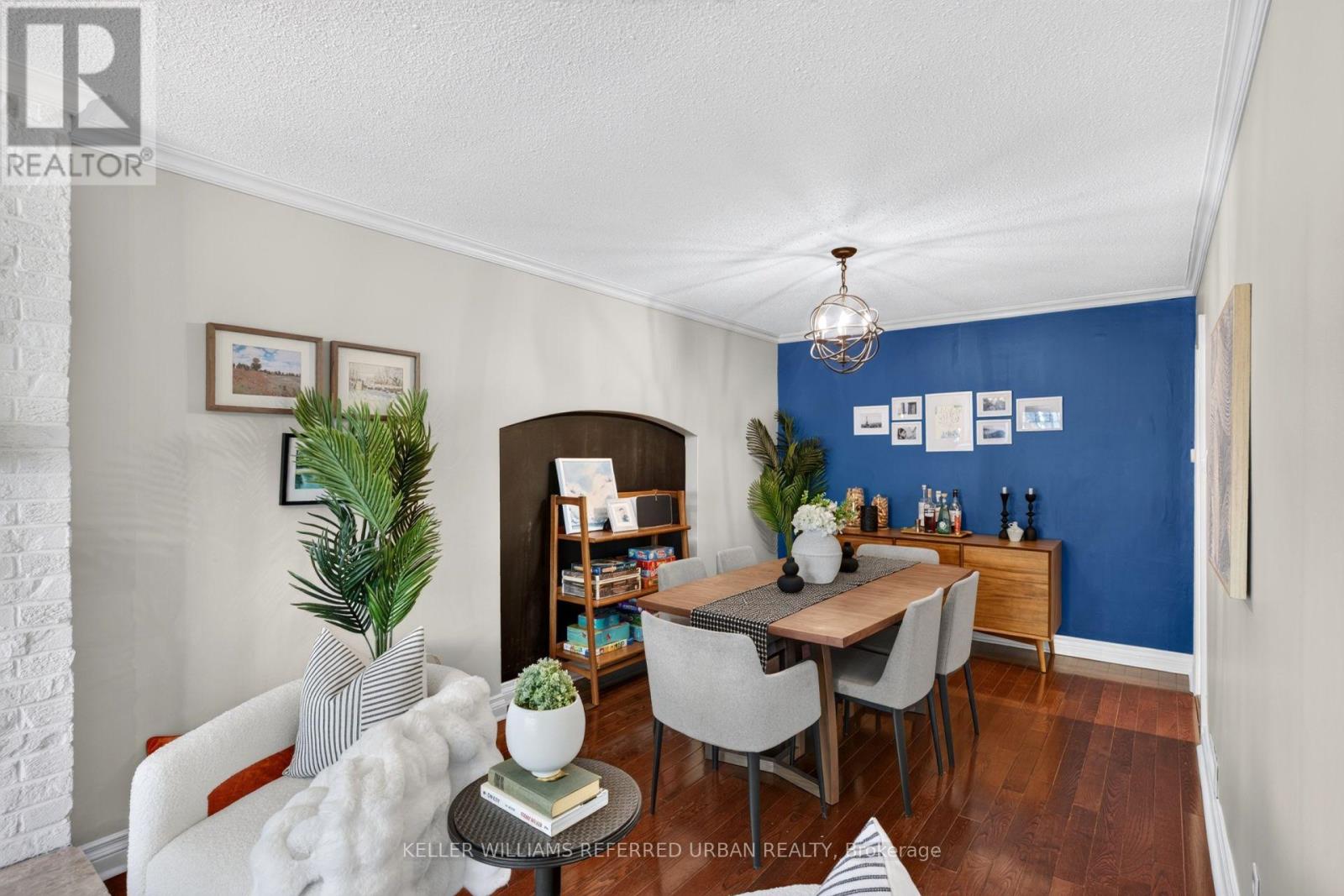 54 ALBANI STREET - 15