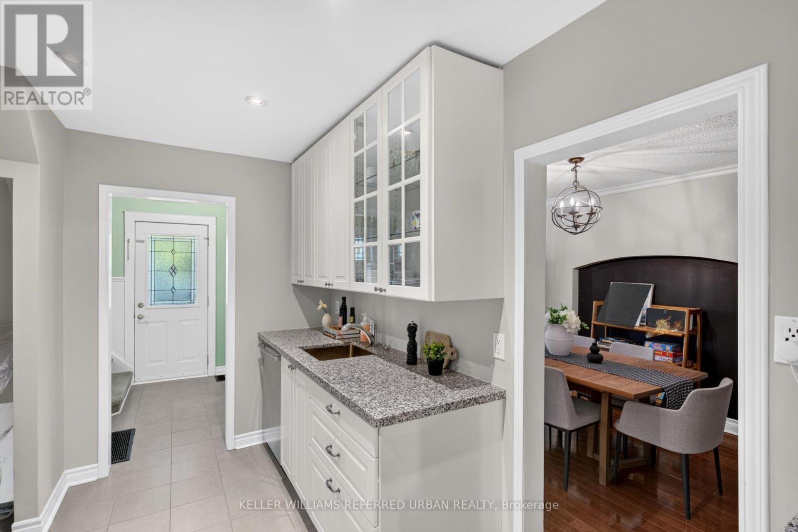 54 Albani Street, Toronto, ON photo 18