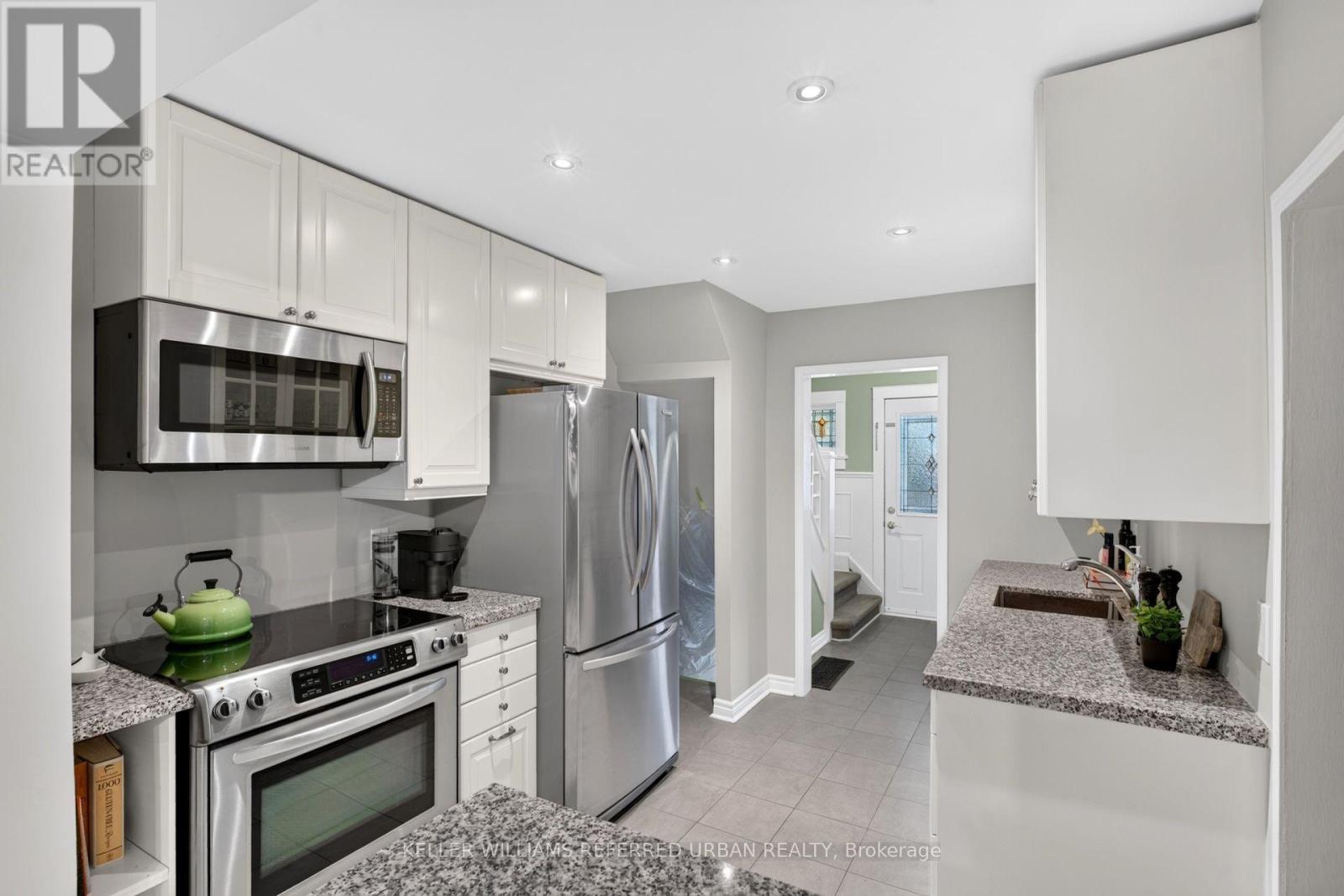 54 Albani Street, Toronto, ON photo 32
