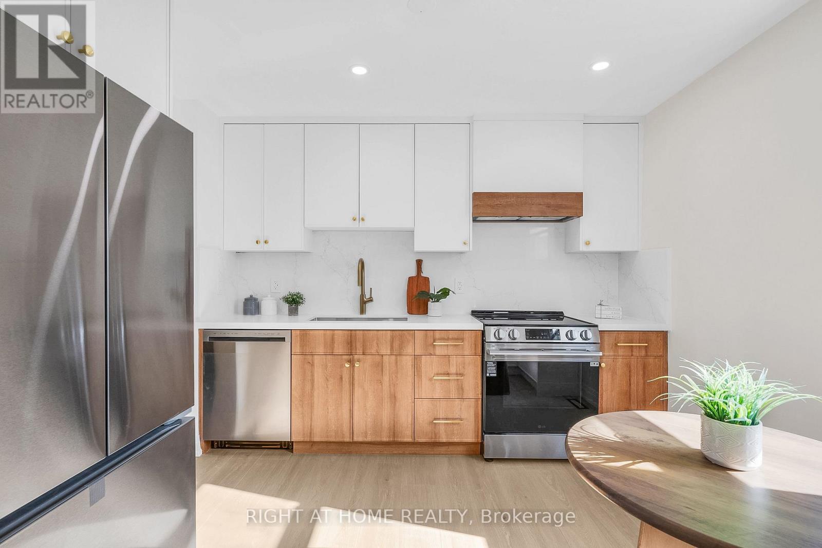 9- 3665 Flamewood Drive, Mississauga, ON photo 12