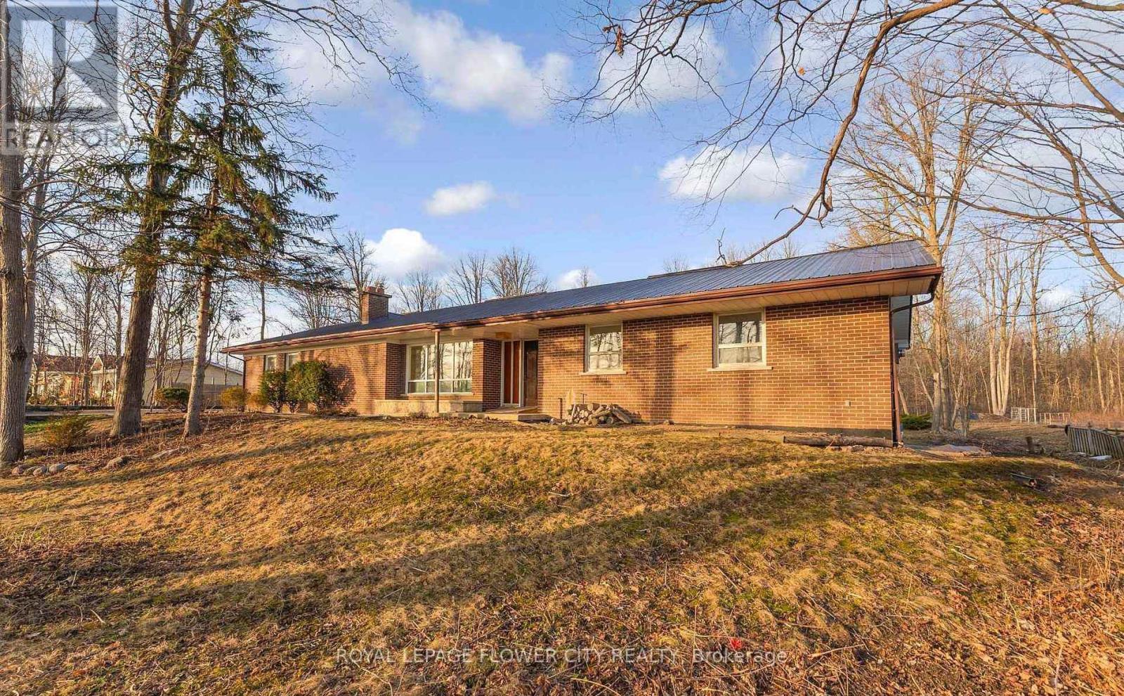 8449 Eigth Line, Halton Hills, ON photo 2