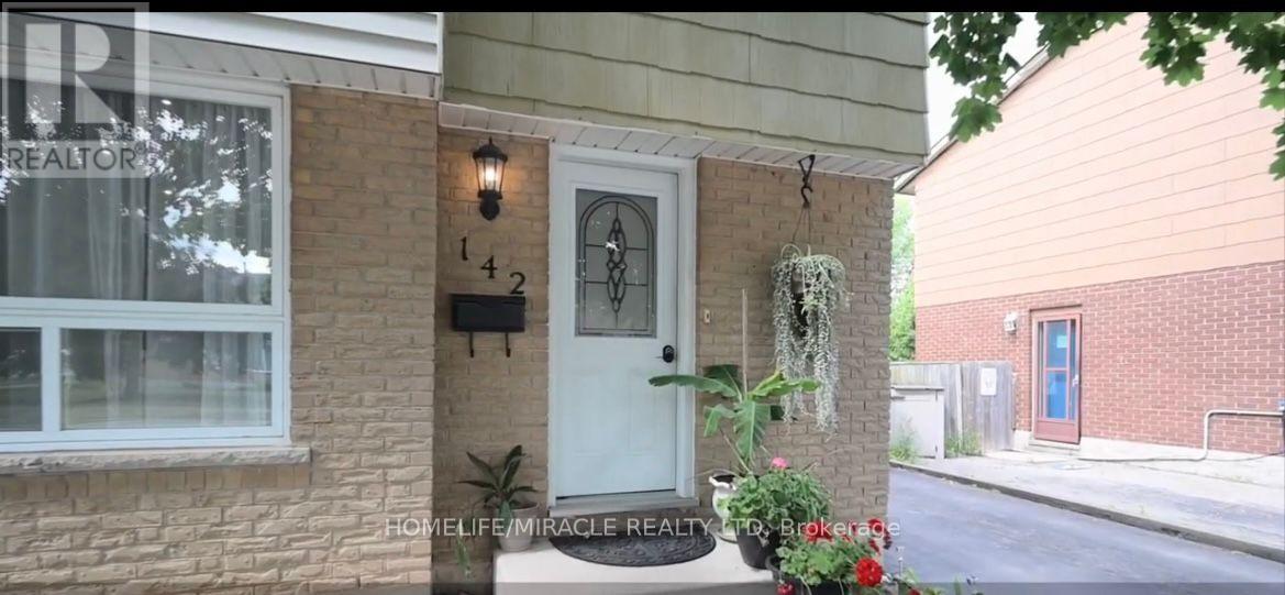 142 HILLMER ROAD — photo 2