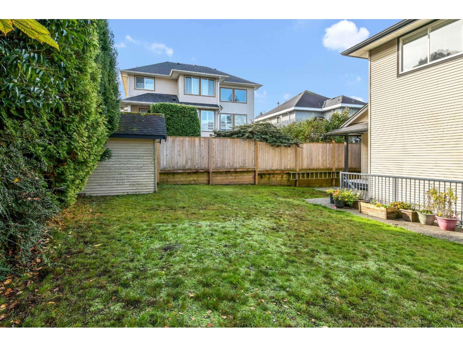 Photo of 6122 164 STREET 31