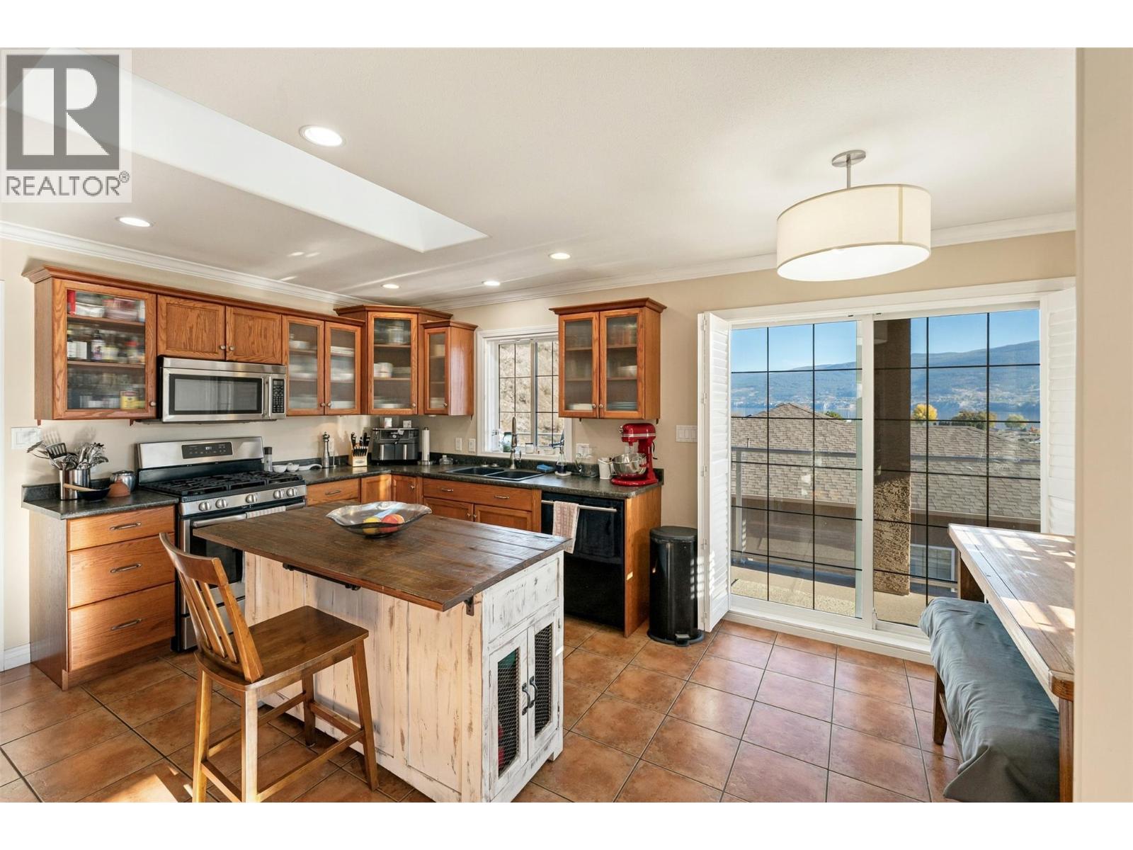 391 Ridge Place, Penticton