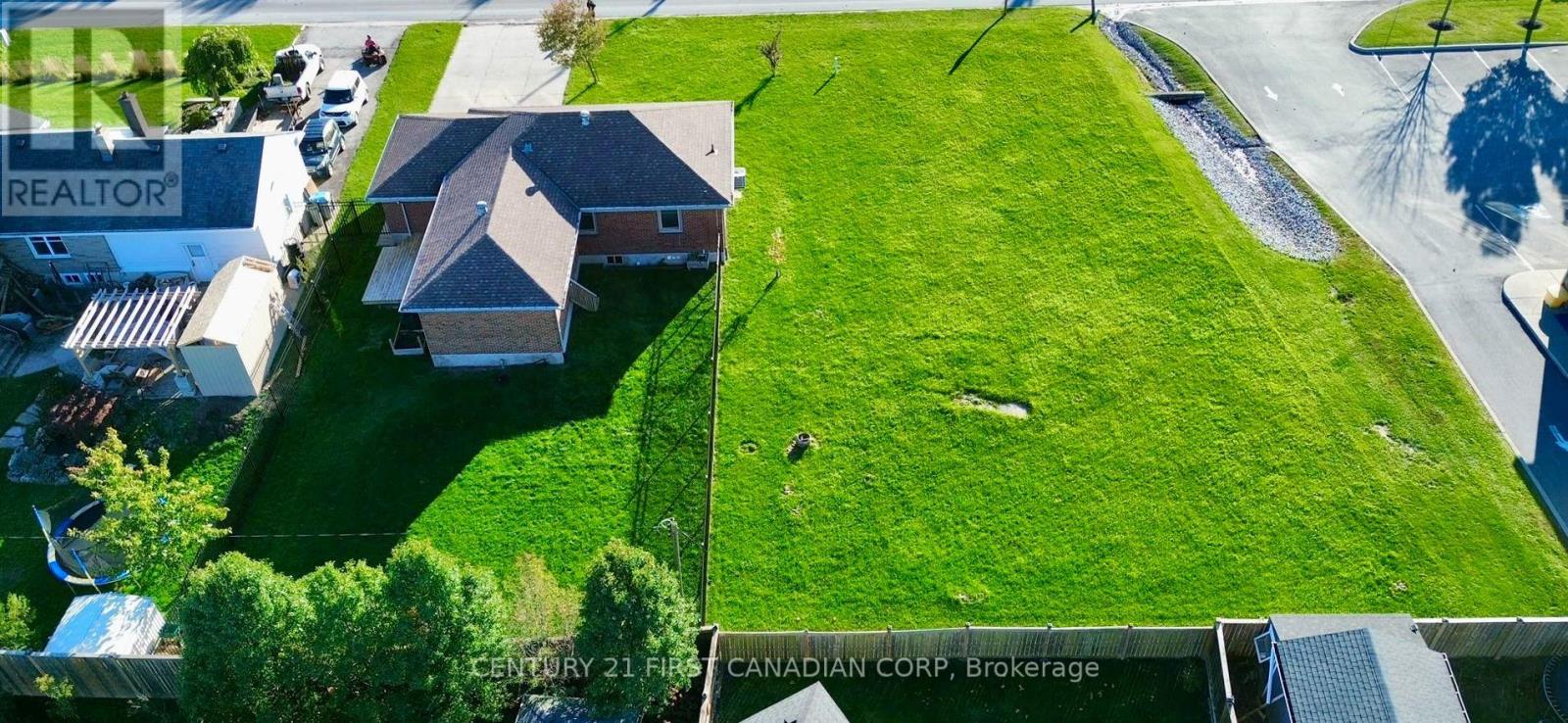33374 Richmond photo 5
