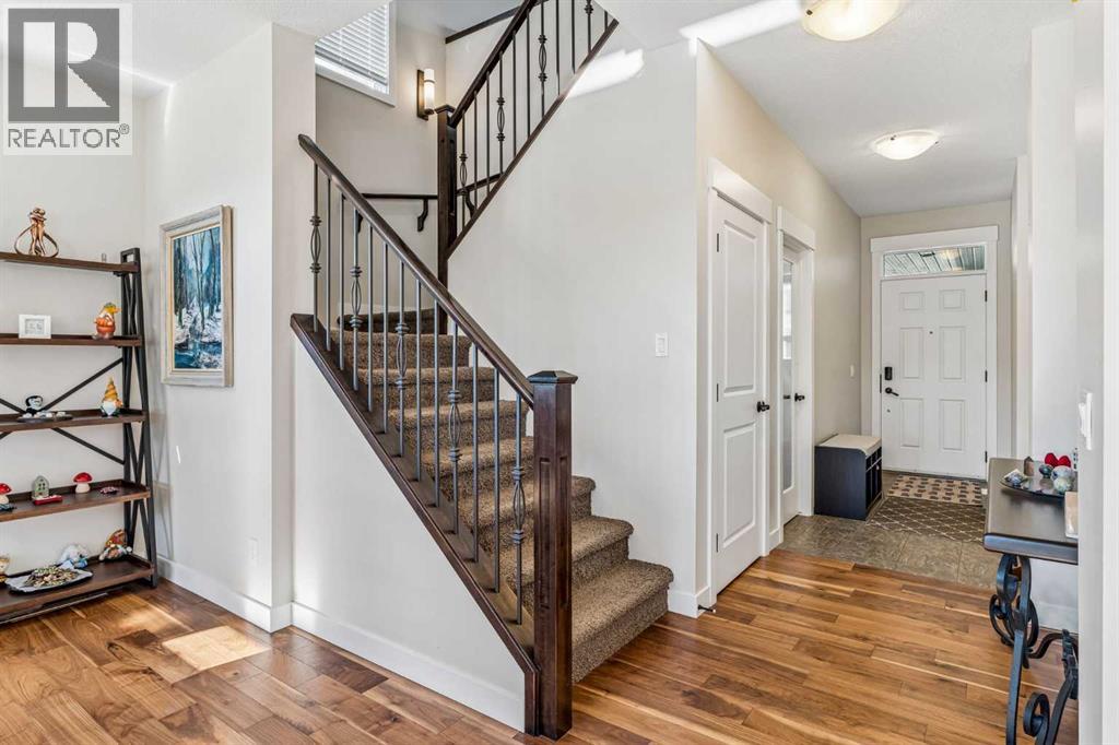 281 Boulder Creek Crescent SE, Langdon — photo 3