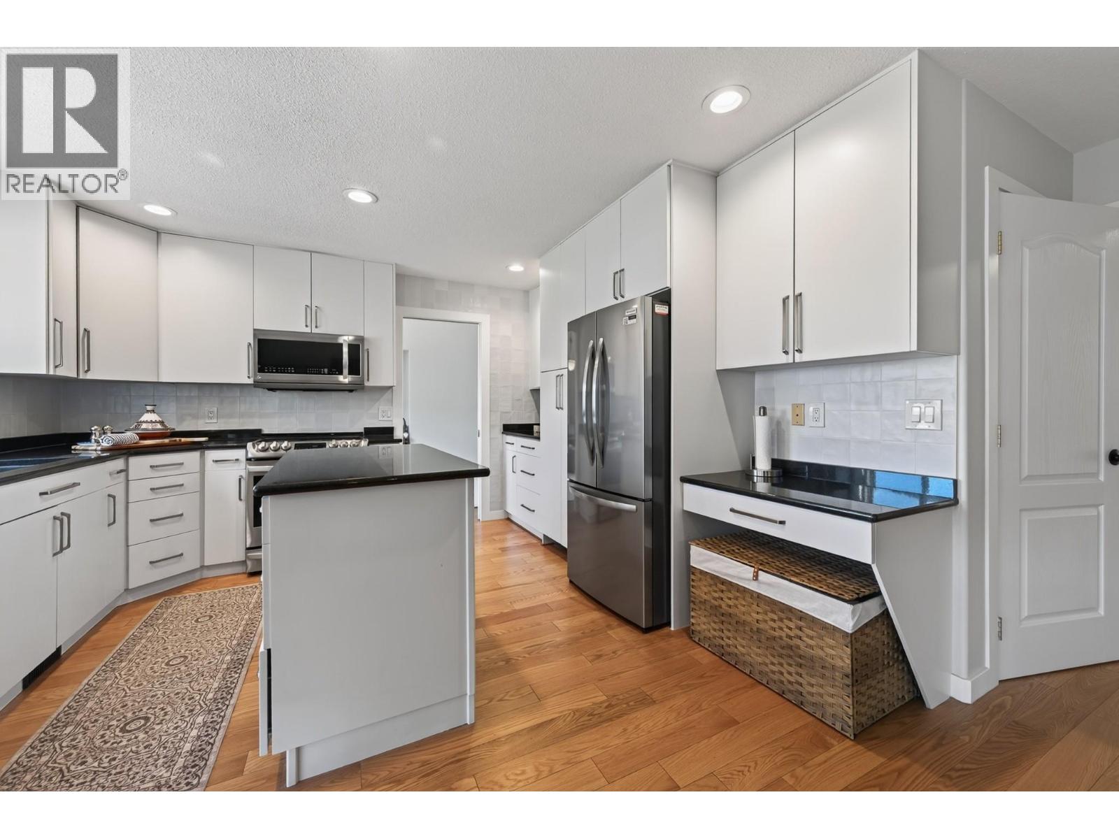 979 Regent Crescent - 10