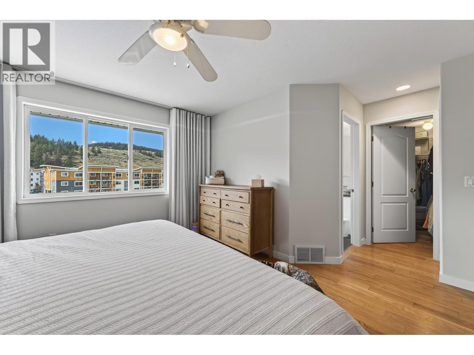 979 Regent Crescent - 20