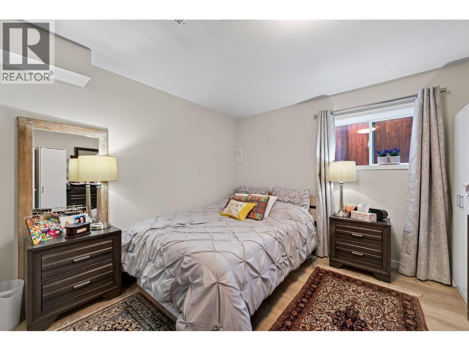 979 Regent Crescent - 36