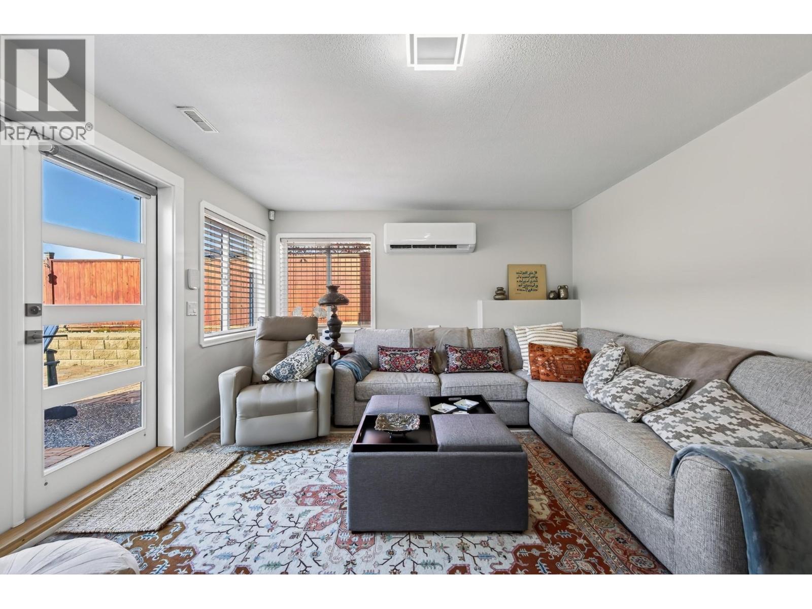 979 Regent Crescent - 33