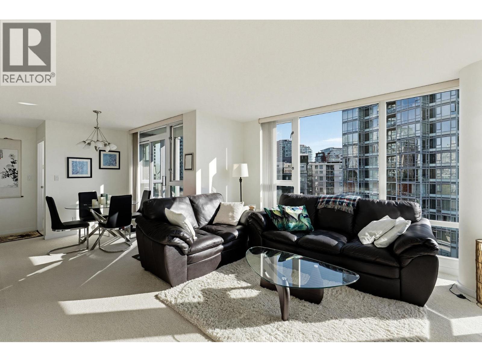 Photo of 901 1067 MARINASIDE CRESCENT 7