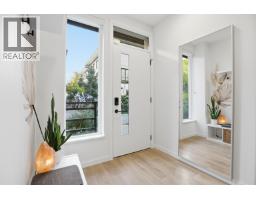 24 533 E 3rd Street, North Vancouver, BC V7L1G4 Photo 31
