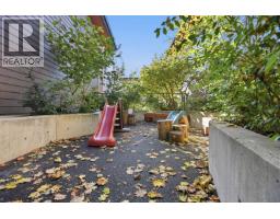 24 533 E 3rd Street, North Vancouver, BC V7L1G4 Photo 38