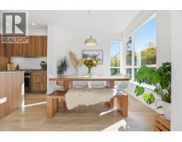 24 533 E 3rd Street, North Vancouver, BC V7L1G4 Photo 9