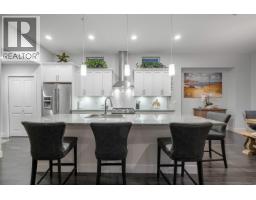 10442 Mceachern Street, Maple Ridge, BC V2W0H8 Photo 12