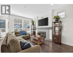 10442 Mceachern Street, Maple Ridge, BC V2W0H8 Photo 7