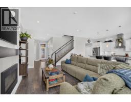 10442 Mceachern Street, Maple Ridge, BC V2W0H8 Photo 9