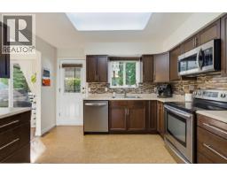 11601 211 Street, Maple Ridge, BC V2X7T5 Photo 12