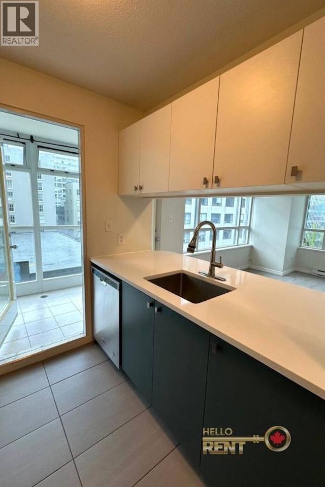 704 438 SEYMOUR STREET, Vancouver - Image 1