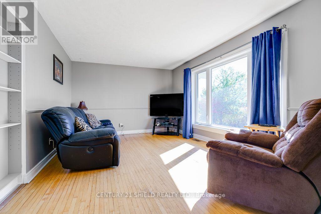 502 ANDERSON DRIVE - 13
