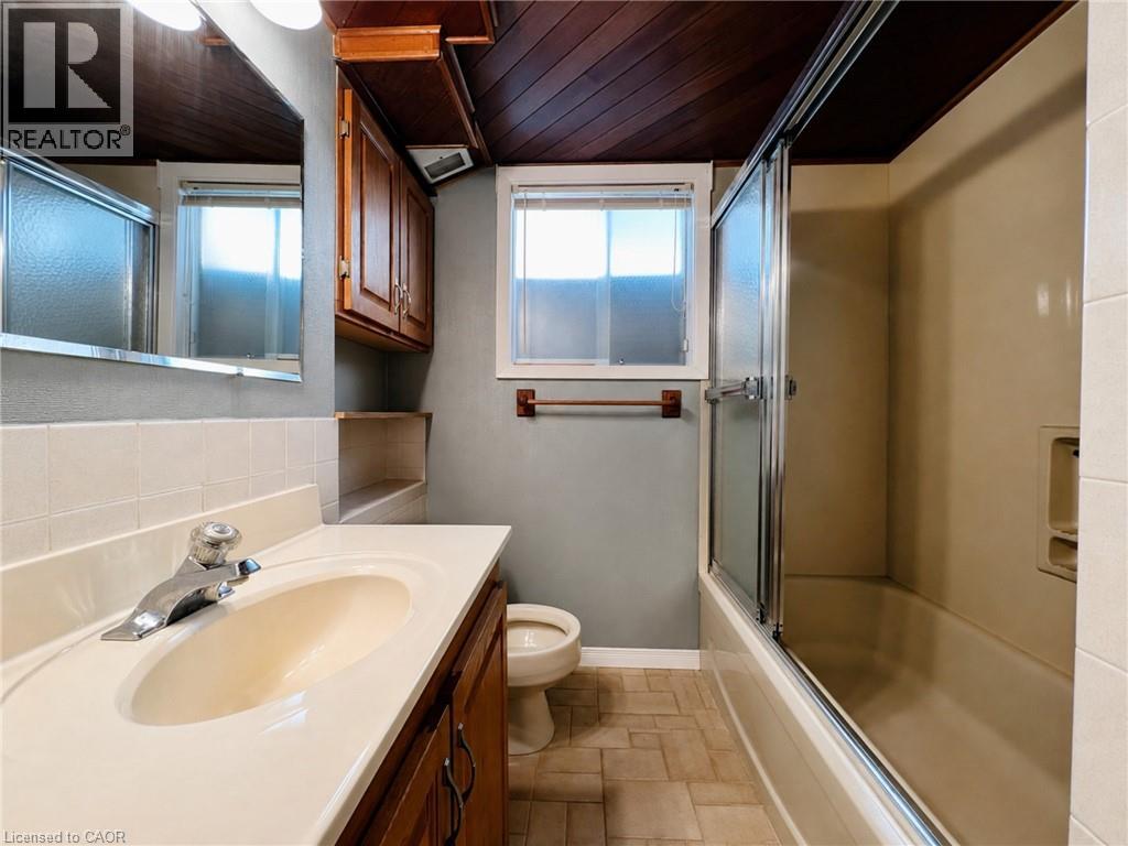 4 Bed, 2 Bath House for Rent in London – 456 BELVEDERE Avenue, London – MLS# 40872886 - Image 15