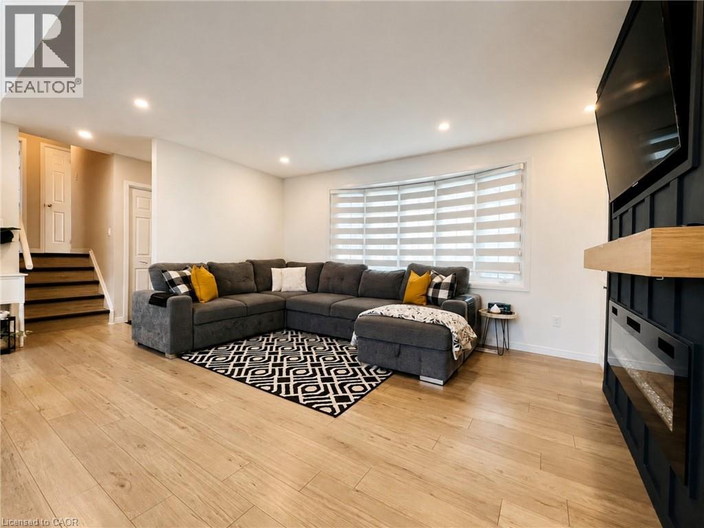 4 Bed, 2 Bath House for Rent in London – 456 BELVEDERE Avenue, London – MLS# 40872886 - Image 9
