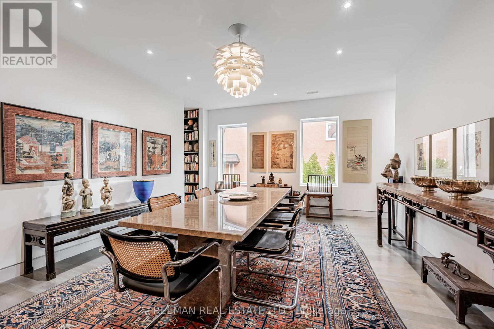 UPPER - 21 HOWLAND AVENUE, Toronto (Annex) — photo 12