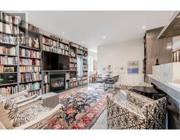 Upper - 21 Howland Avenue, Toronto, ON M5R3B2 Photo 17