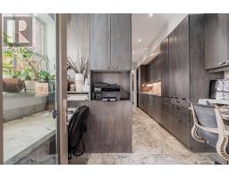Upper - 21 Howland Avenue, Toronto, ON M5R3B2 Photo 19