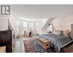 Upper - 21 Howland Avenue, Toronto, ON M5R3B2 Photo 22