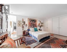 Upper - 21 Howland Avenue, Toronto, ON M5R3B2 Photo 32