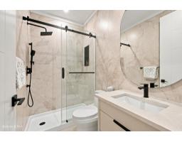 2118 Oakridge Crescent, Abbotsford, BC V2T6A8 Photo 14