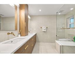 2118 Oakridge Crescent, Abbotsford, BC V2T6A8 Photo 25