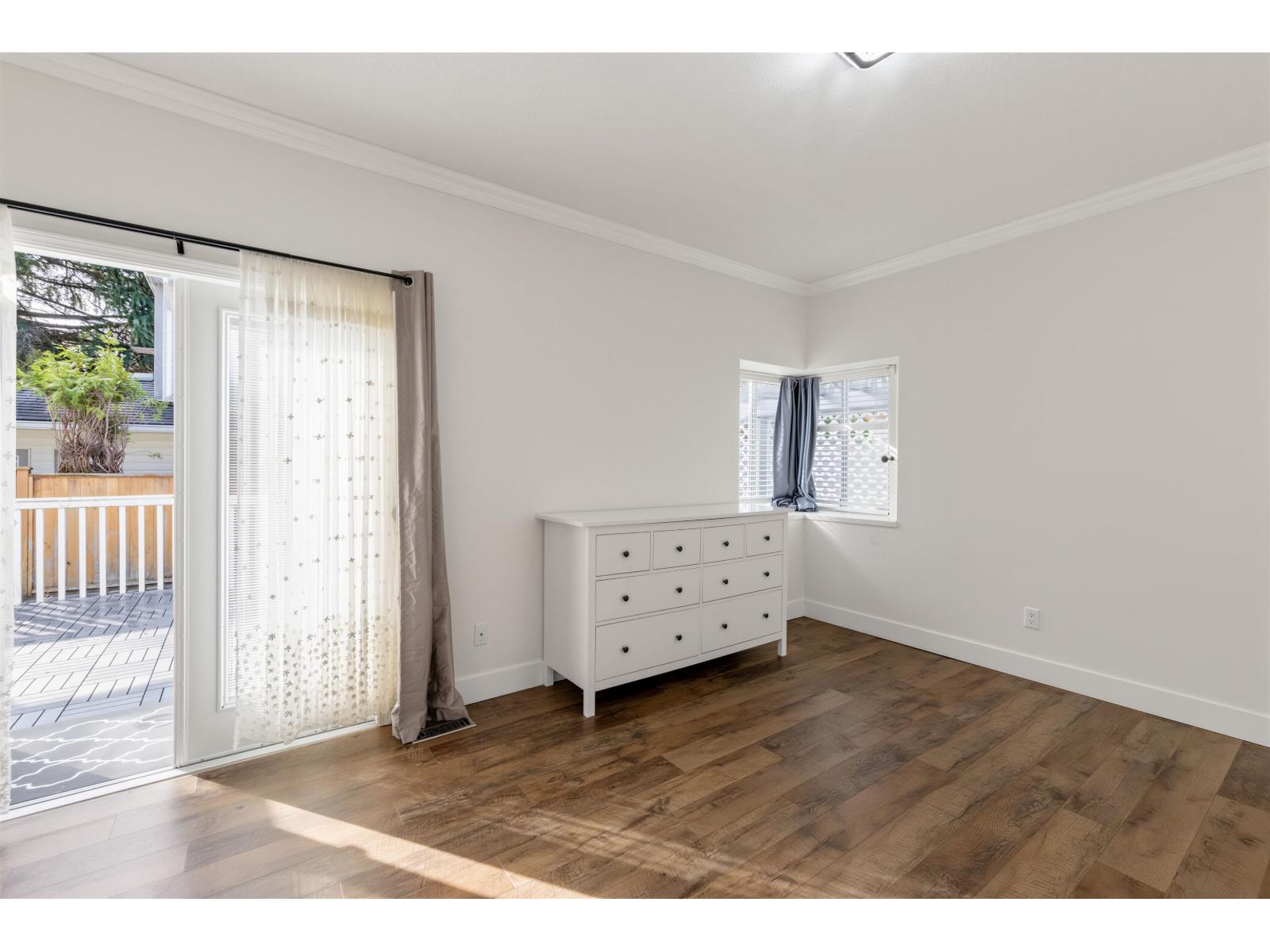 Photo of 14124 19A AVENUE 22