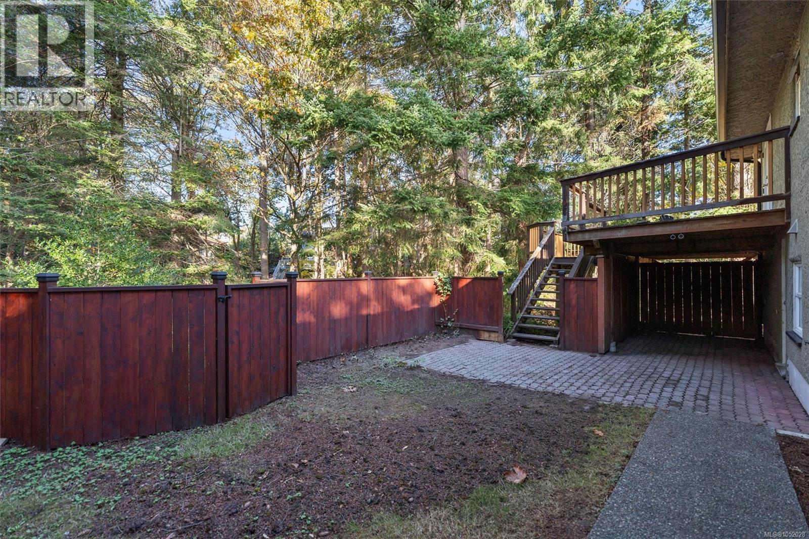 2104 Wenman Dr - 39